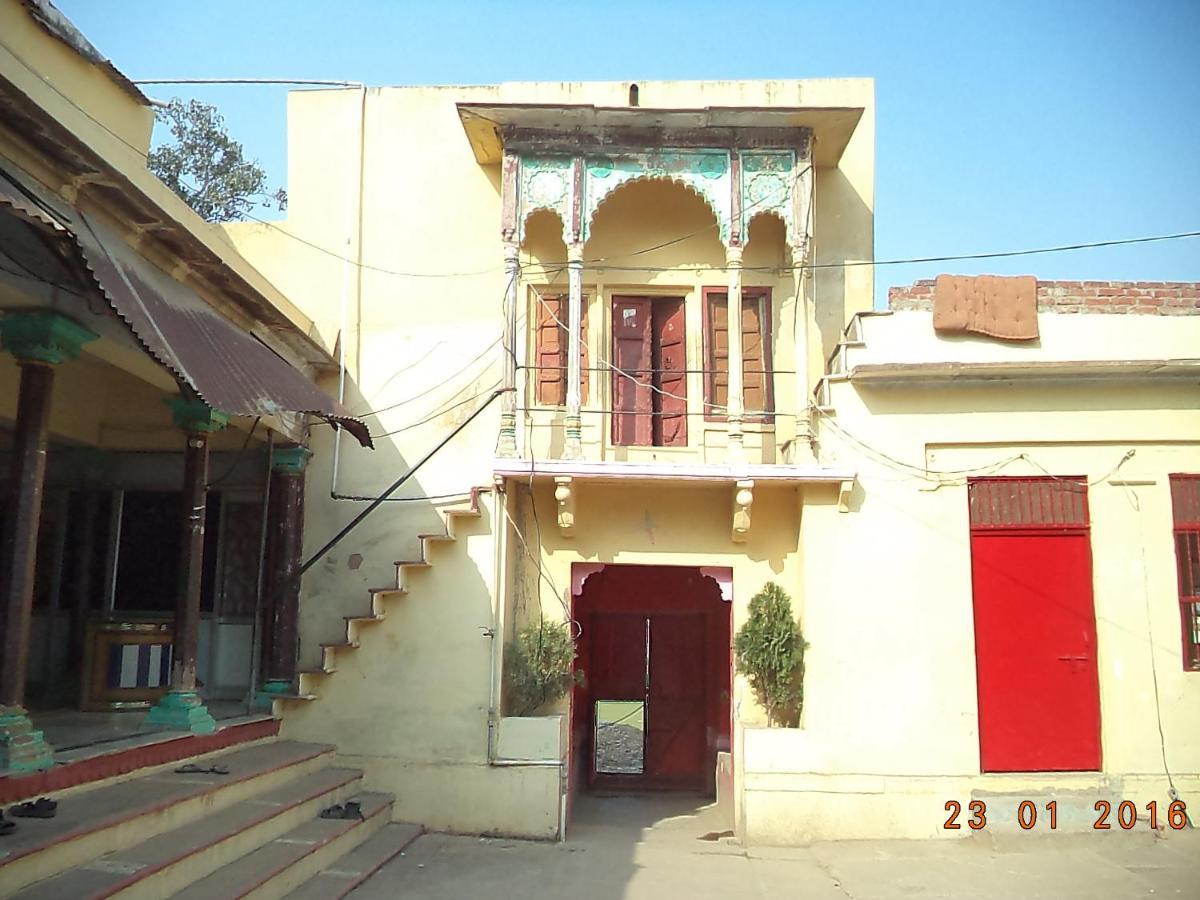 Shri Swami Sheetal Das Akhada B1-88 Assi , Near Pushkar Talab,Varanasi, Ashram Dharmshala Hotel Exterior foto