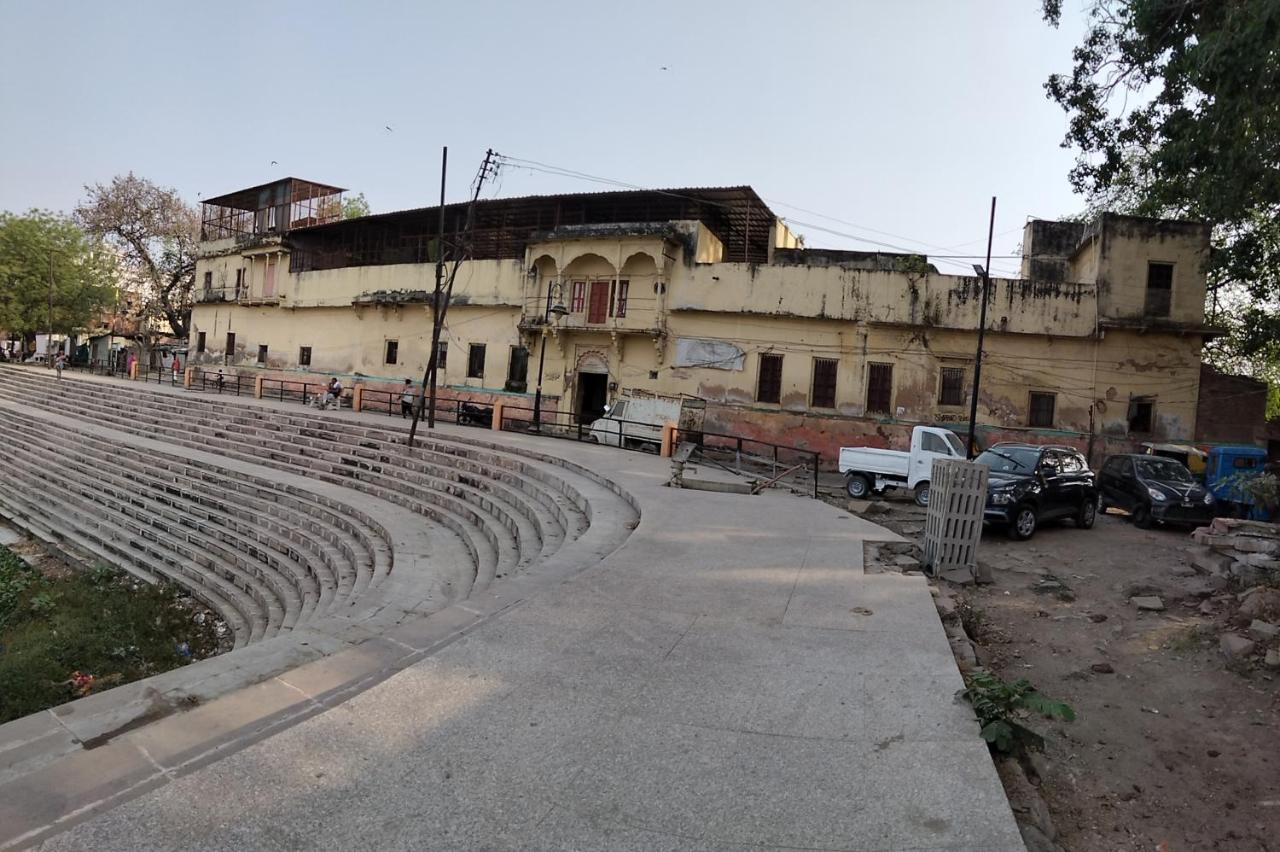 Shri Swami Sheetal Das Akhada B1-88 Assi , Near Pushkar Talab,Varanasi, Ashram Dharmshala Hotel Exterior foto