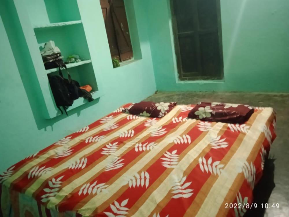 Shri Swami Sheetal Das Akhada B1-88 Assi , Near Pushkar Talab,Varanasi, Ashram Dharmshala Hotel Exterior foto