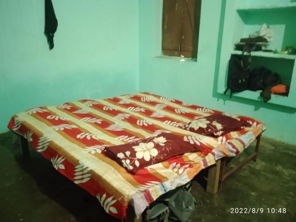Shri Swami Sheetal Das Akhada B1-88 Assi , Near Pushkar Talab,Varanasi, Ashram Dharmshala Hotel Exterior foto