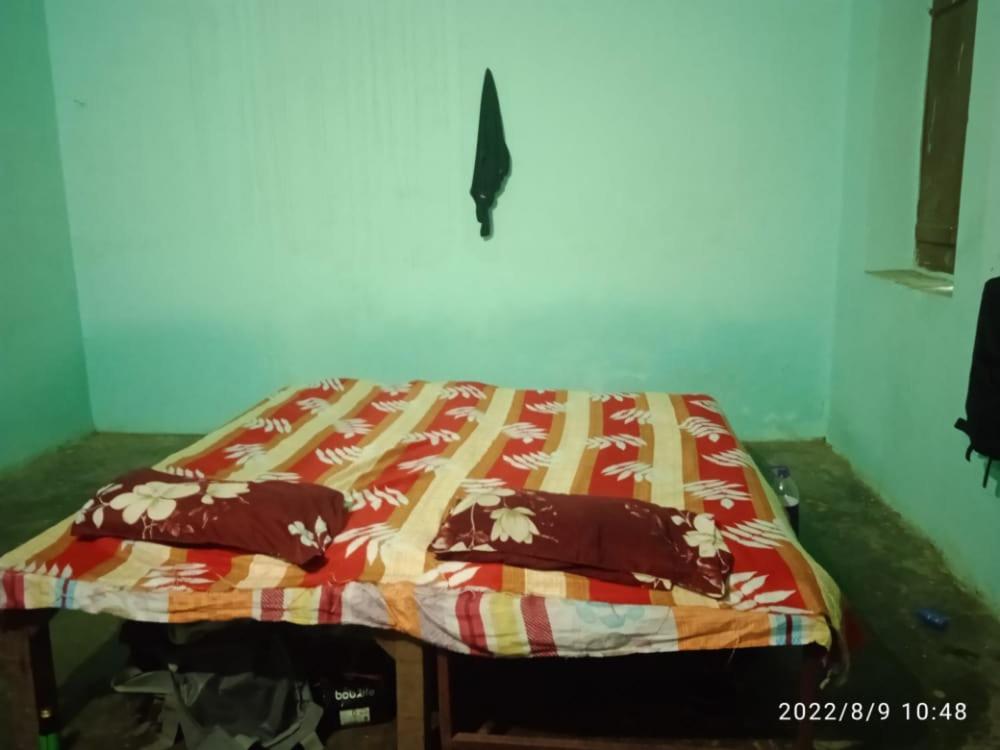 Shri Swami Sheetal Das Akhada B1-88 Assi , Near Pushkar Talab,Varanasi, Ashram Dharmshala Hotel Exterior foto