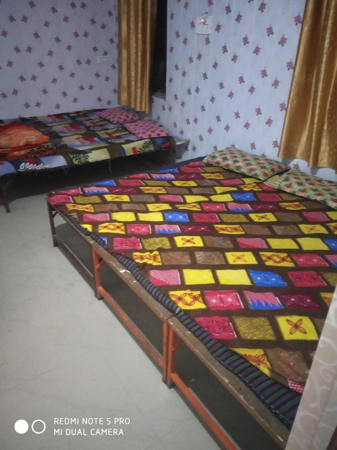 Shri Swami Sheetal Das Akhada B1-88 Assi , Near Pushkar Talab,Varanasi, Ashram Dharmshala Hotel Exterior foto