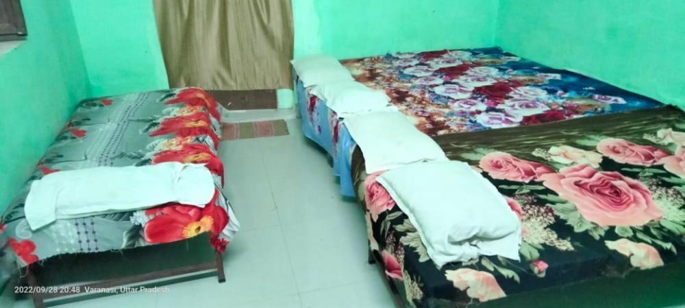 Shri Swami Sheetal Das Akhada B1-88 Assi , Near Pushkar Talab,Varanasi, Ashram Dharmshala Hotel Exterior foto