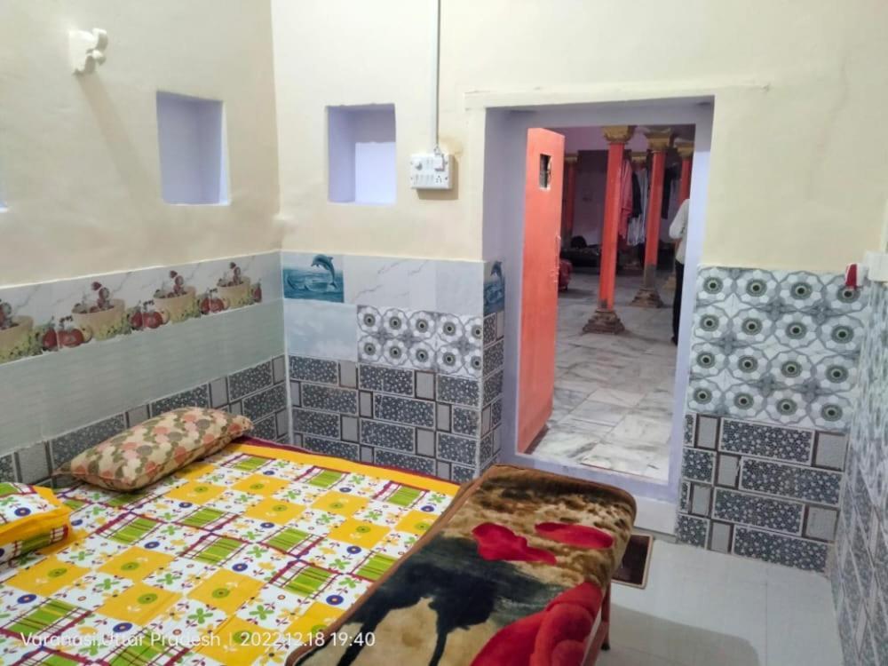 Shri Swami Sheetal Das Akhada B1-88 Assi , Near Pushkar Talab,Varanasi, Ashram Dharmshala Hotel Exterior foto